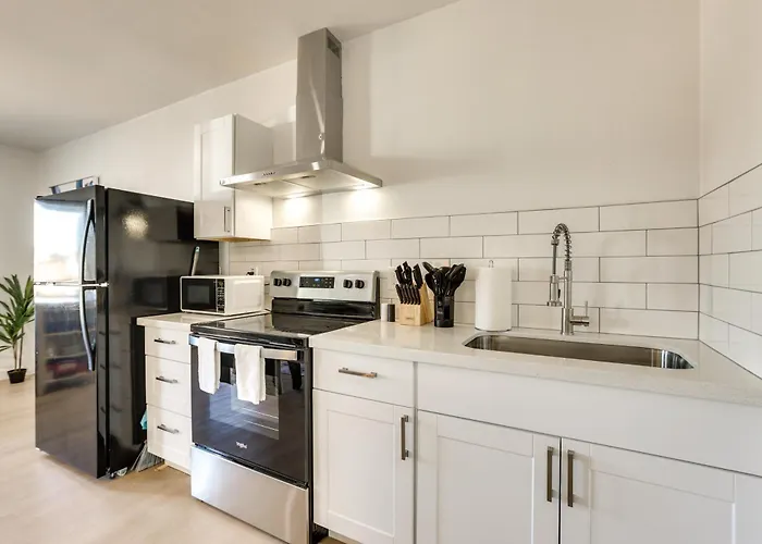 Apartment Casita 11 Mi To Dtwn, Baseball & Phoenix